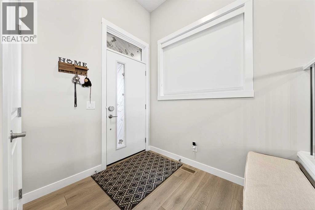 House for Sale in 13 Cranbrook Close SE|Calgary, Alberta T3M2X2 4