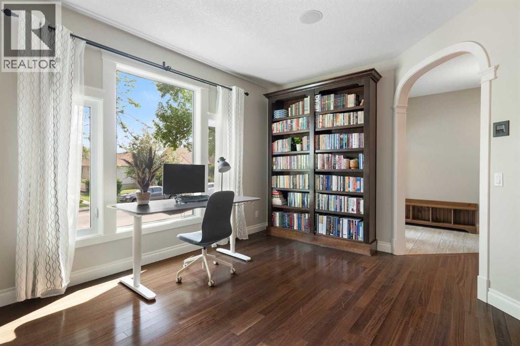 House for Sale in 1914 Broadview Road NW|Calgary, Alberta T2N3h7 5