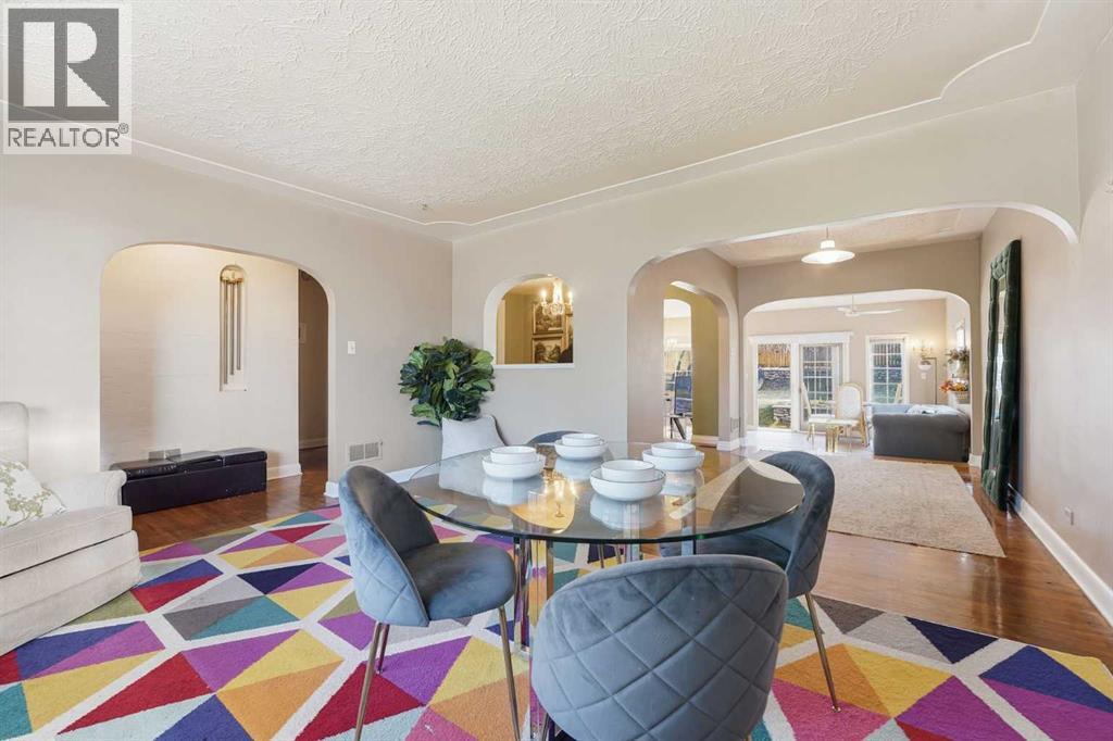 House for Sale in 2314 Richmond Road SW|Calgary, Alberta T2T5E4 5