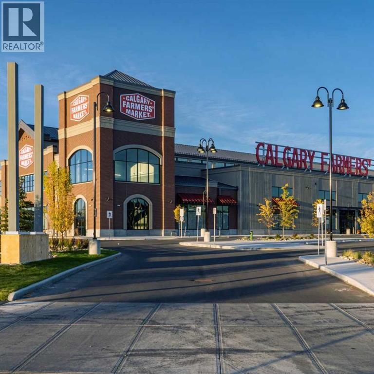 House for Sale in 124 Greenwich Heath NW|Calgary, Alberta T3B5X4 4