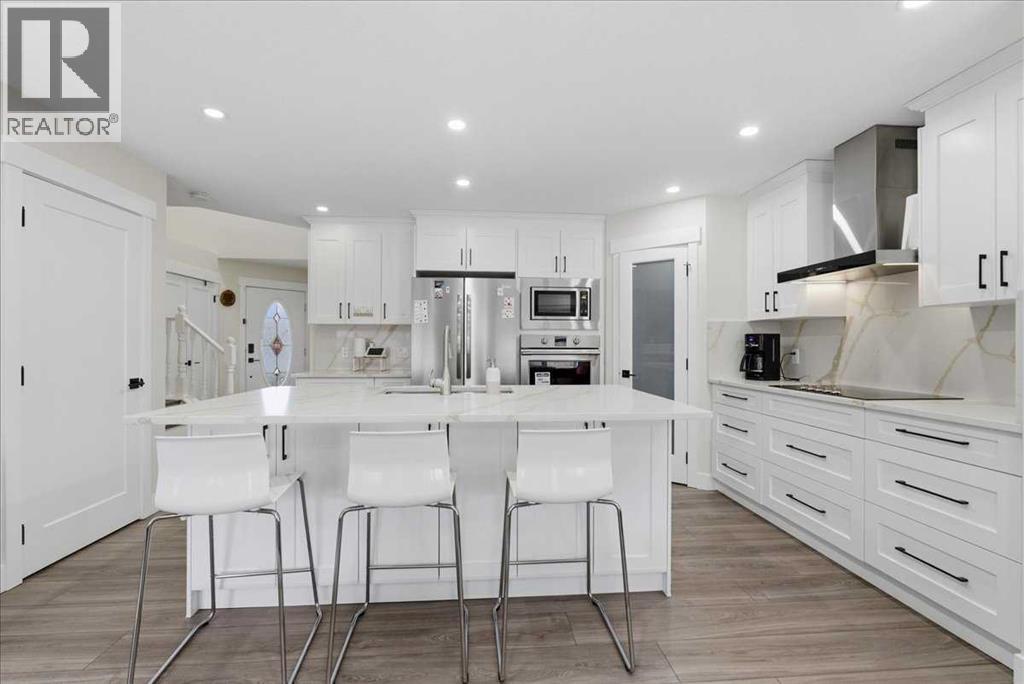 House for Sale in 147 Coral Springs Court NE|Calgary, Alberta T3J3W9 3