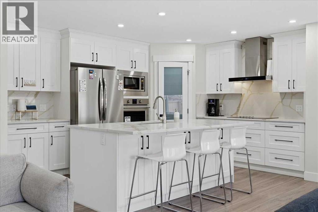 House for Sale in 147 Coral Springs Court NE|Calgary, Alberta T3J3W9 4