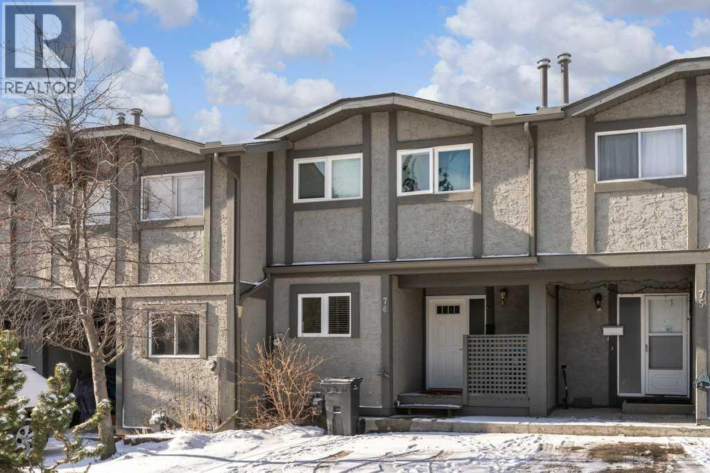 Row / Townhouse for Sale in 76, 7172 Coach Hill Road SW|Calgary, Alberta T3H1C8 2