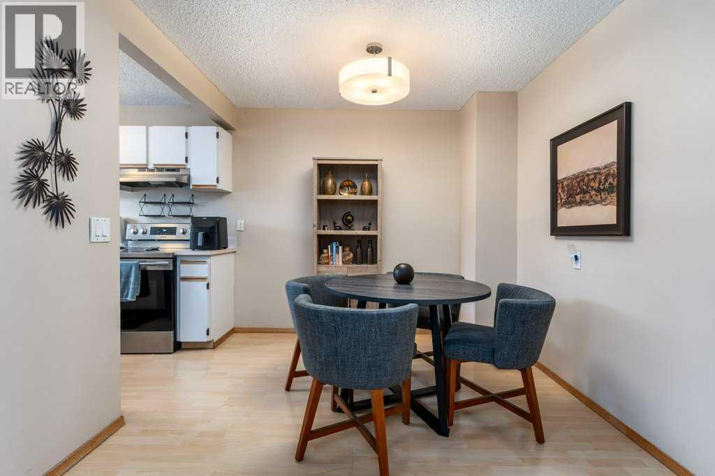 Row / Townhouse for Sale in 76, 7172 Coach Hill Road SW|Calgary, Alberta T3H1C8 5