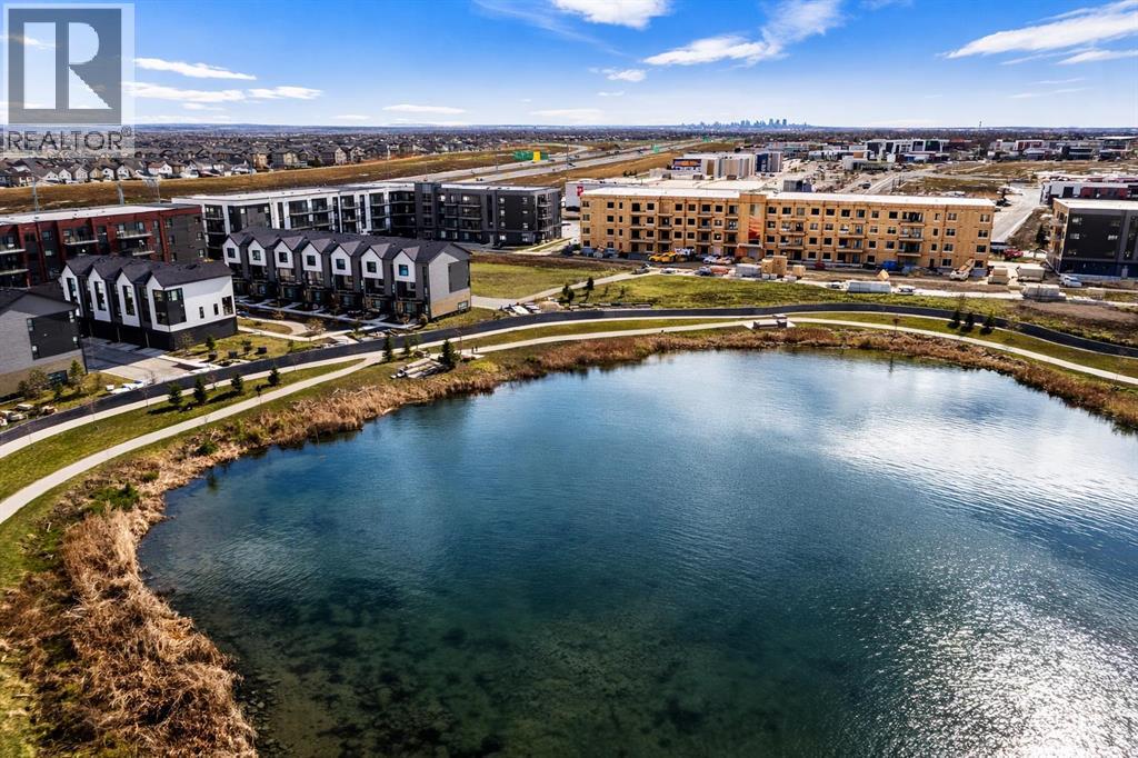 Row / Townhouse for Sale in 405, 20295 Seton Way SE|Calgary, Alberta T3M3X3 4