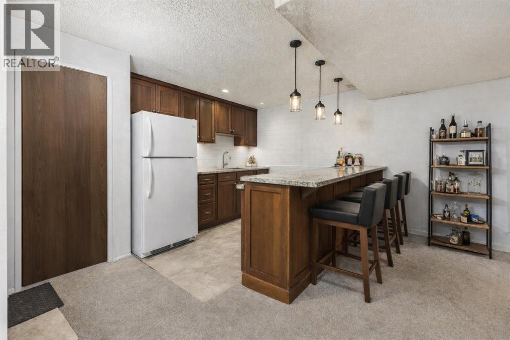 House for Sale in 311 Parkglen Crescent SE|Calgary, Alberta T2V4M4 5