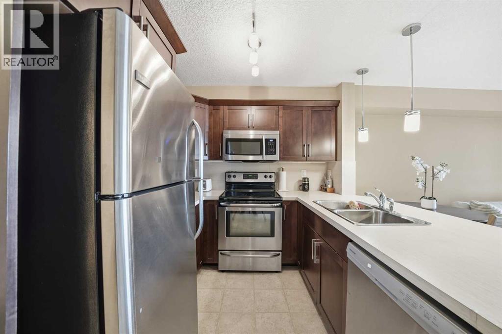 Apartment for Sale in 2114, 130 Panatella Street NW|Calgary, Alberta T3K0Y6 5