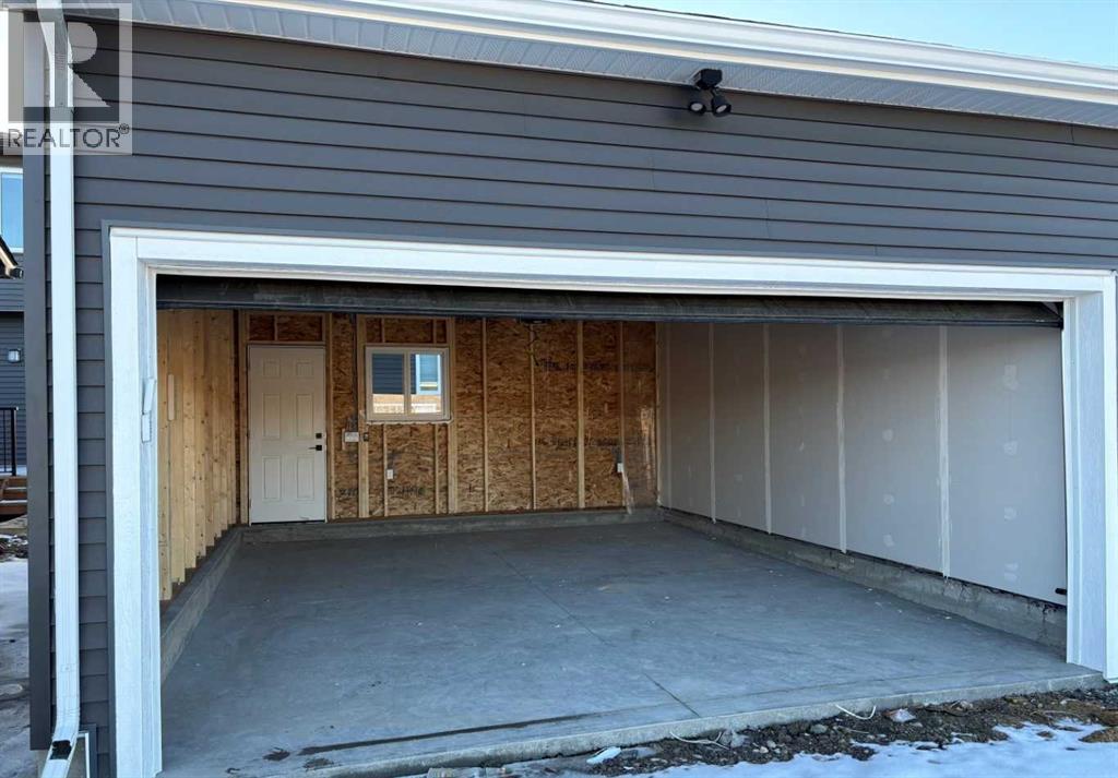 Row / Townhouse for Sale in 790 Wolf Willow Boulevard SE|Calgary, Alberta T2X5R4 3