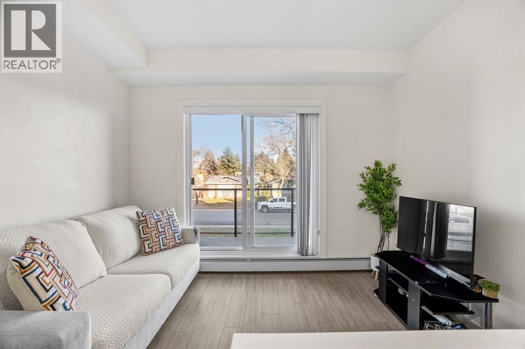 Apartment for Sale in 201, 15233 1 Street SE|Calgary, Alberta T2X0X1 5
