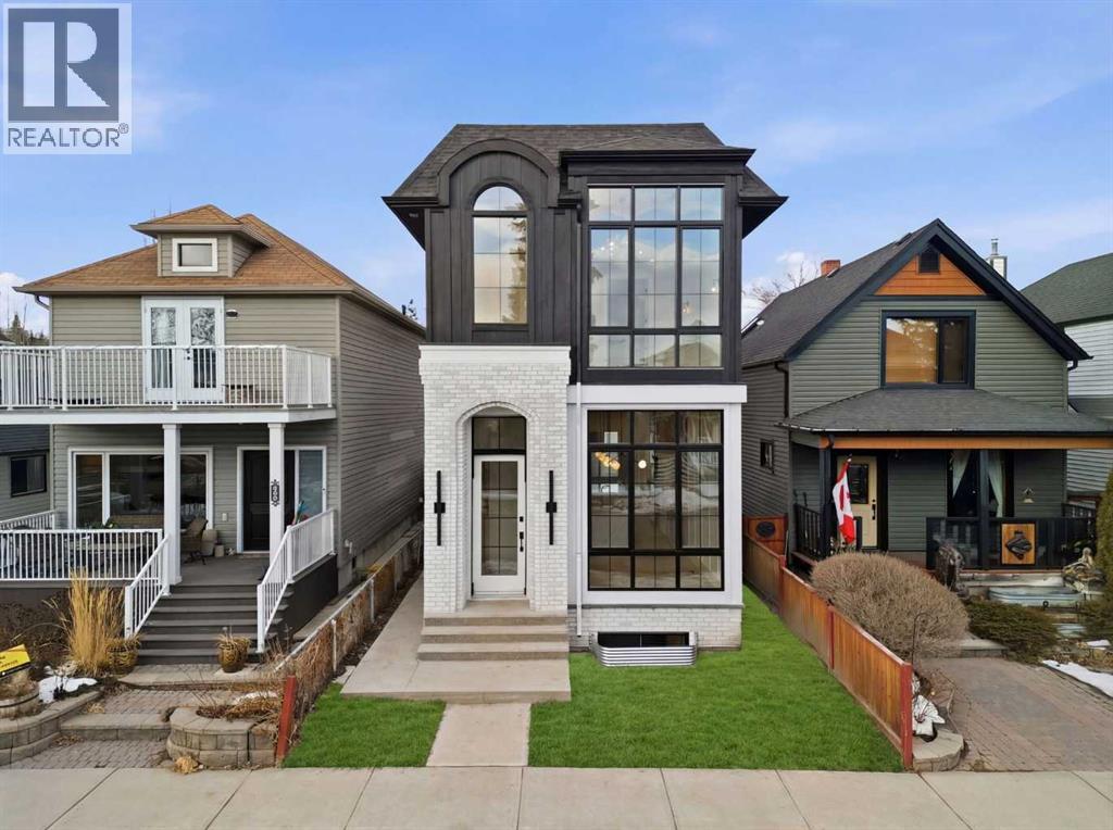 House for Sale in 806 23 Avenue SE|Calgary, Alberta T2G1N8 2