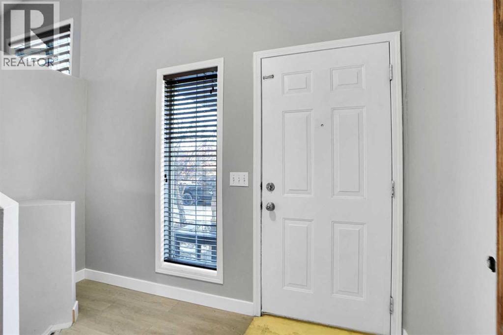 House for Sale in 1134 Martindale Boulevard NE|Calgary, Alberta T3J4A5 2