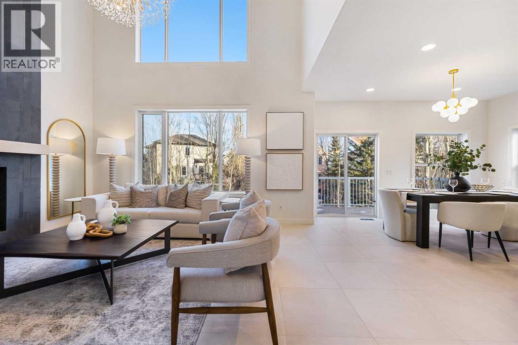 House for Sale in 125 Discovery Place SW|Calgary, Alberta T3H4N5 3