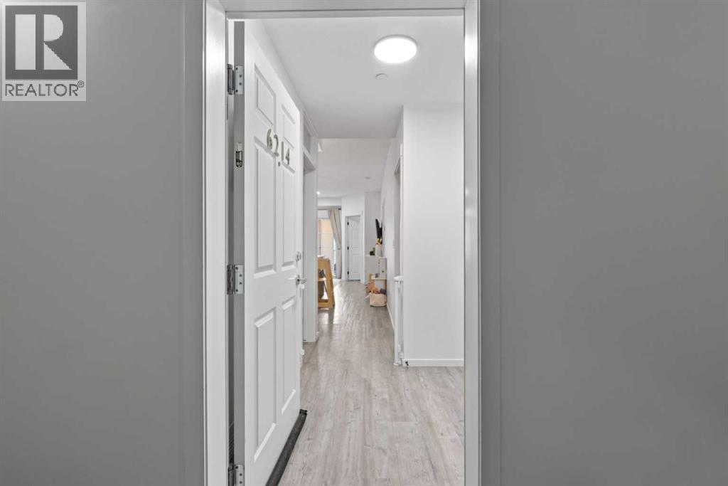 Apartment for Sale in 6214, 151 Legacy Main Street SE|Calgary, Alberta T2X4A4 4