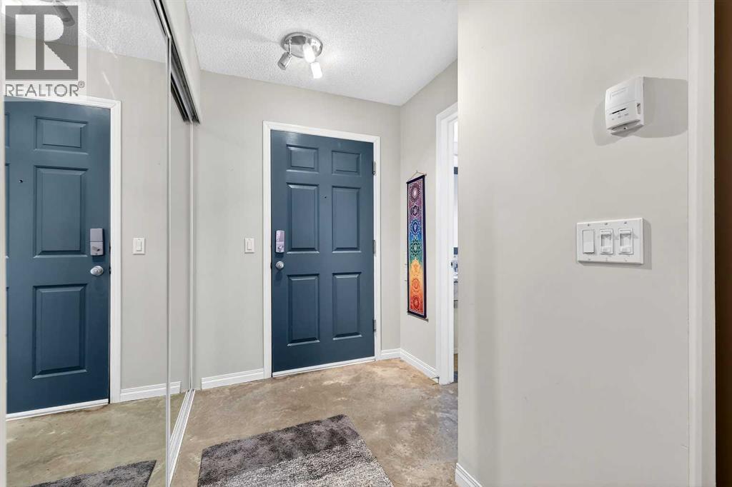 Apartment for Sale in 324, 1808 36 Avenue SW|Calgary, Alberta T2T6J2 4