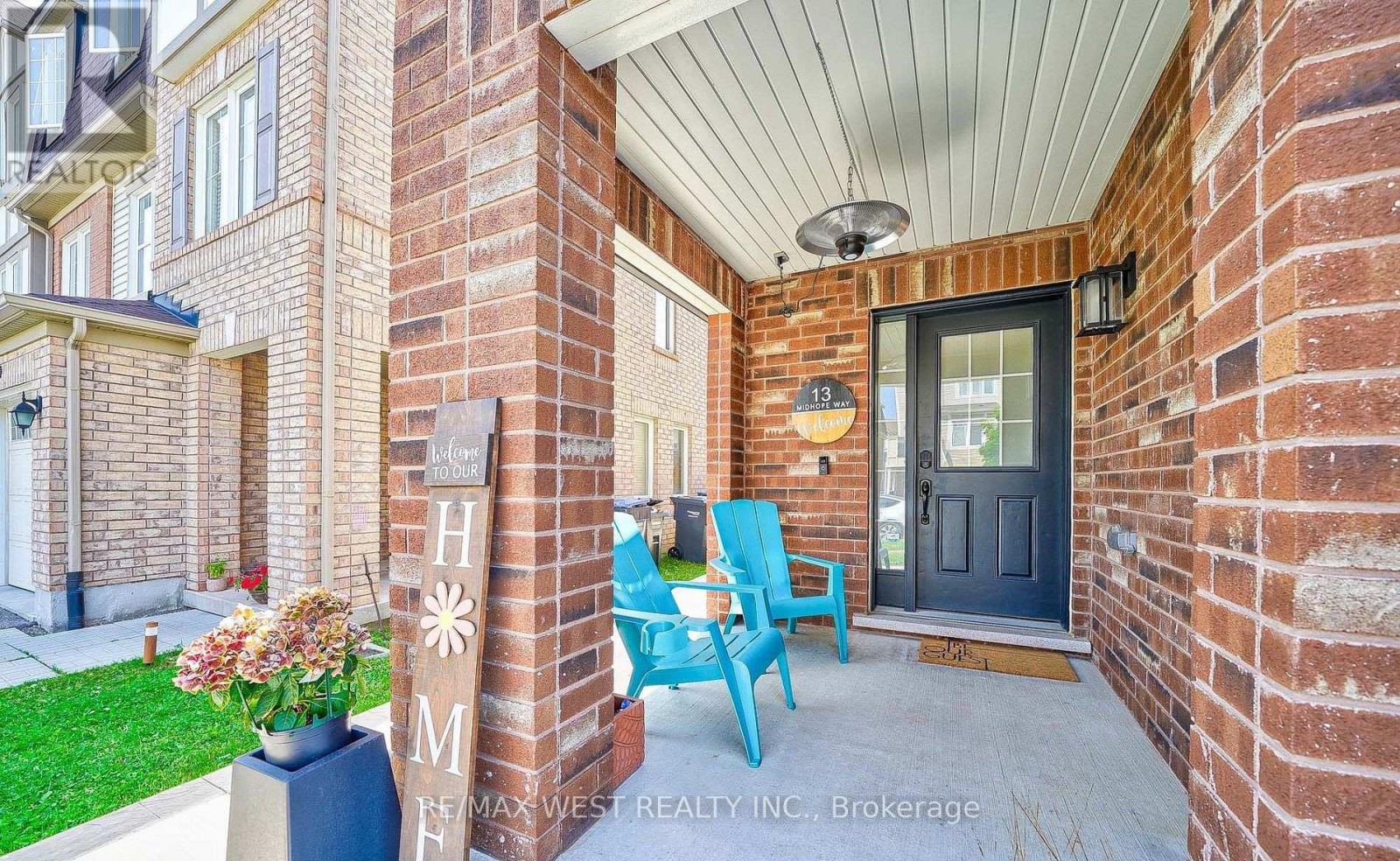 Row / Townhouse for Sale in 13 MIDHOPE WAY|Brampton (Fletcher's West), Ontario L6Y4Y8 3