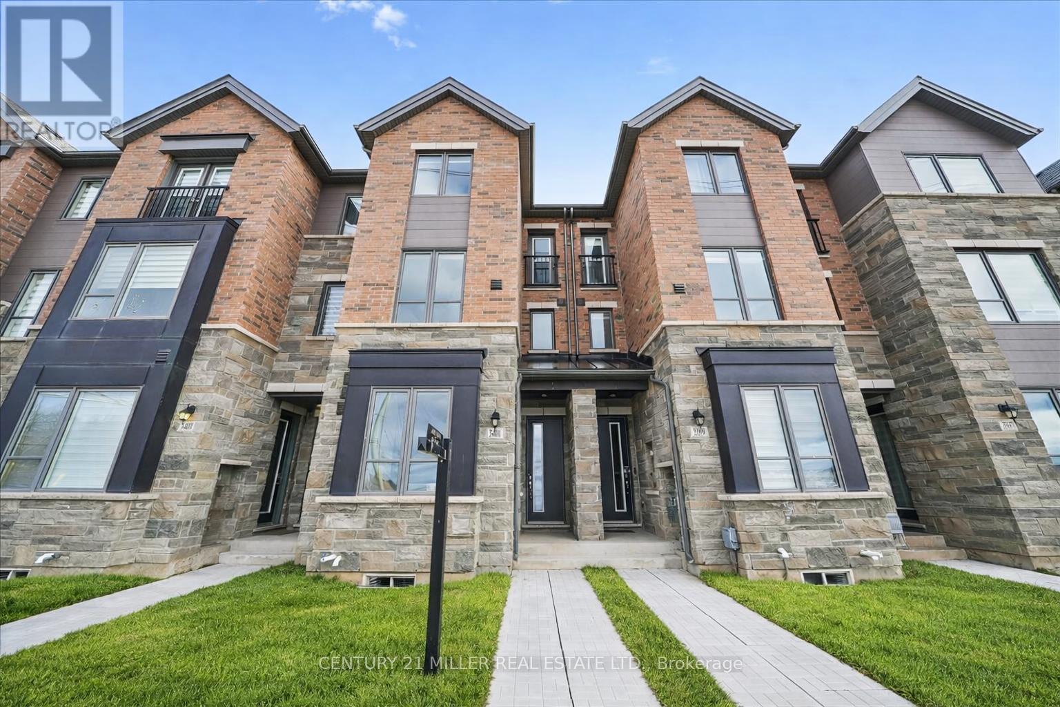 Row / Townhouse for Sale in 3401 SIXTH LINE|Oakville (GO Glenorchy), Ontario L6H0Y7