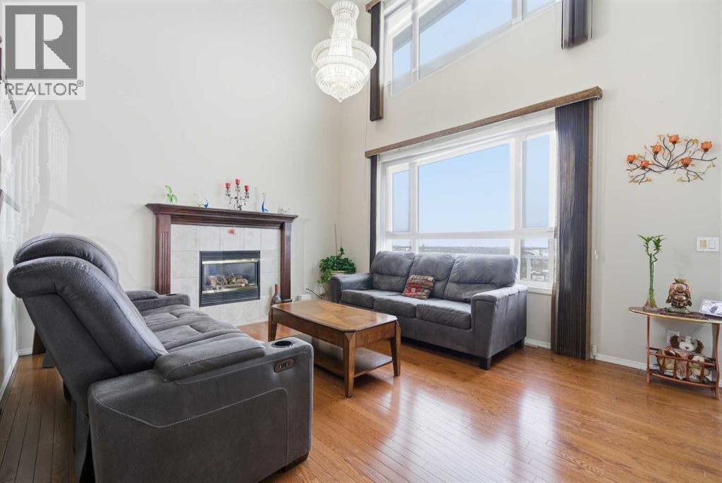 House for Sale in 62 Hampstead Gardens NW|Calgary, Alberta T3A5Y5 3