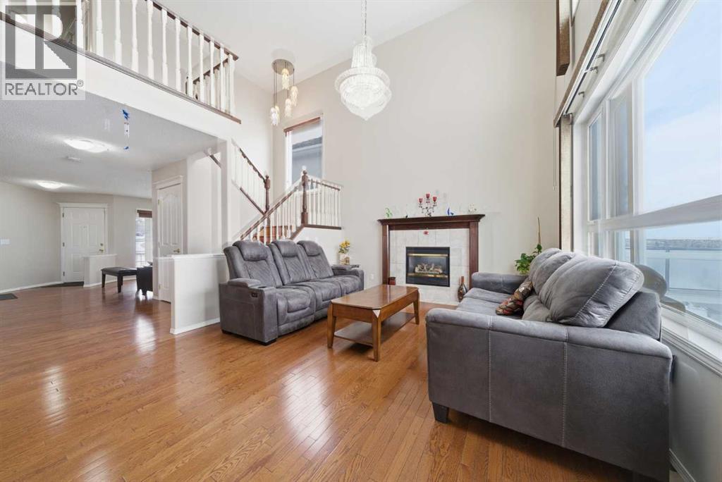 House for Sale in 62 Hampstead Gardens NW|Calgary, Alberta T3A5Y5 2