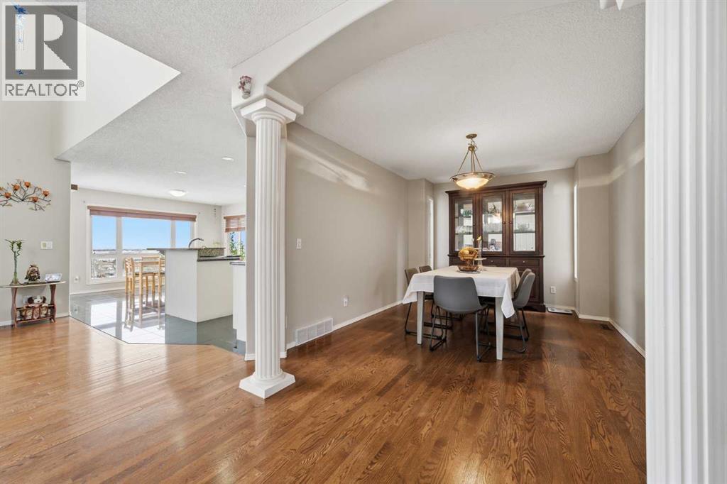 House for Sale in 62 Hampstead Gardens NW|Calgary, Alberta T3A5Y5 5