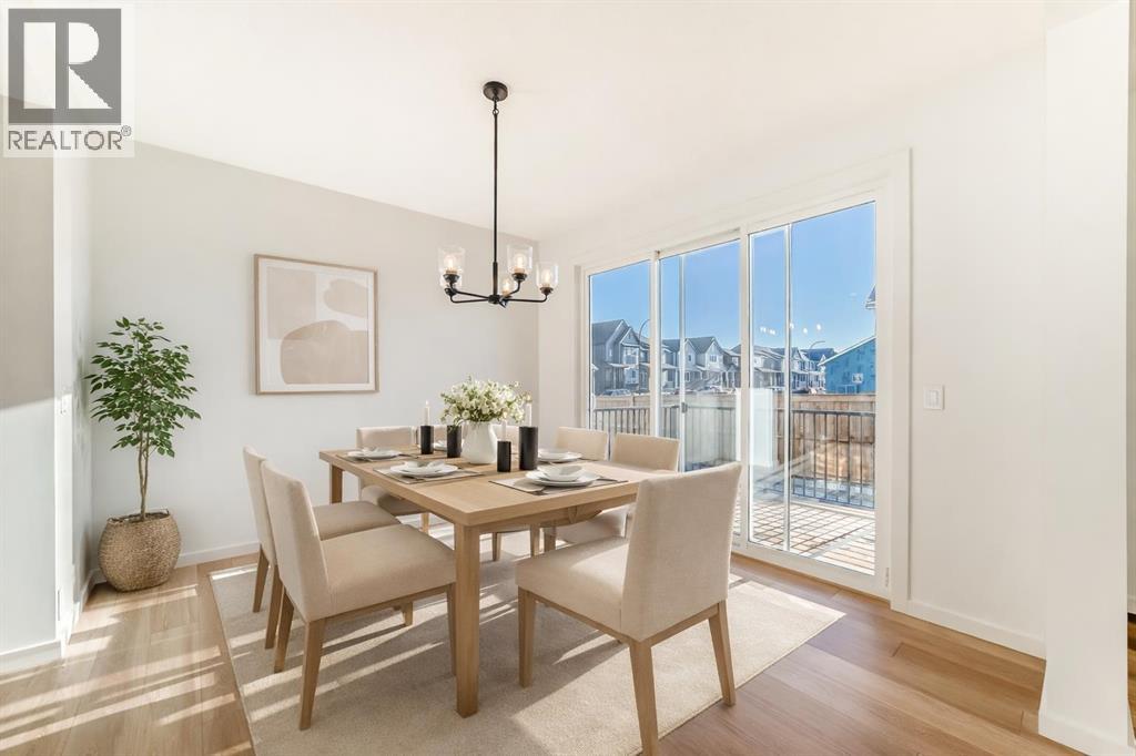 House for Sale in 63 Creekside Path SW|Calgary, Alberta T2X5V9 3