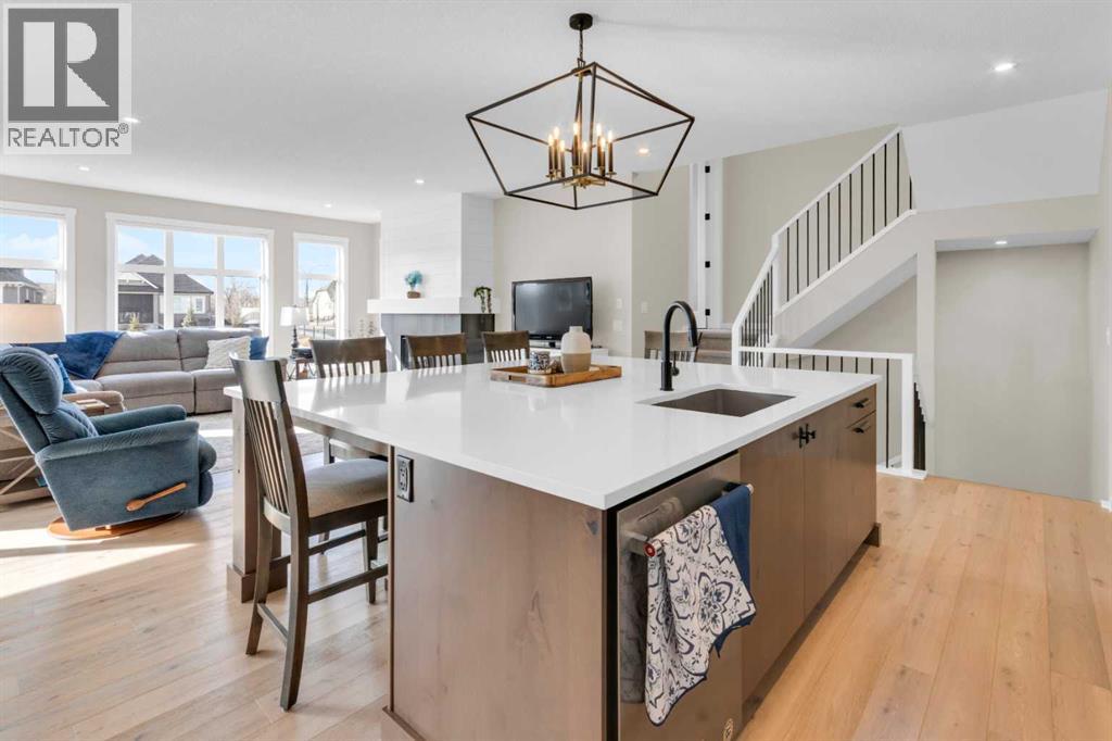 House for Sale in 61 Cranbrook Rise SE|Calgary, Alberta T3M1W7 4