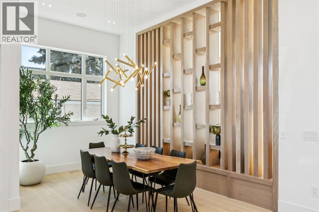 House for Sale in 2613 6 Avenue NW|Calgary, Alberta T2N0X8 5