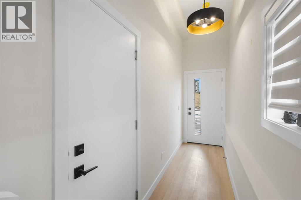 Row / Townhouse for Sale in 231 sage hill Circle NW|Calgary, Alberta T3R1V2 4