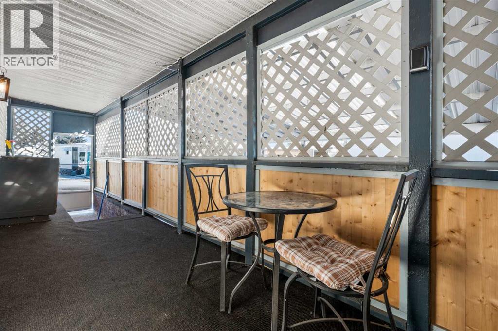 Mobile Home for Sale in 251, 3223 83 Street NW|Calgary, Alberta T3B5N5 3