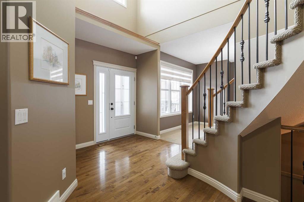 House for Sale in 20 Springbluff Lane SW|Calgary, Alberta t3h5r5 4