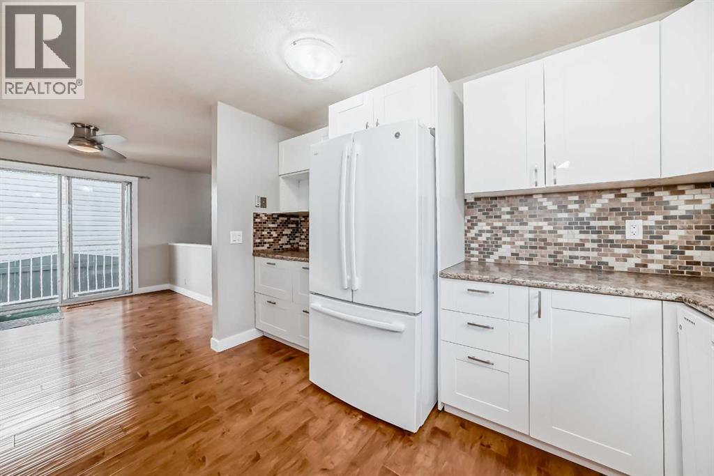 House for Sale in 72 Whitehaven Road NE|Calgary, Alberta T1Y6A4 5