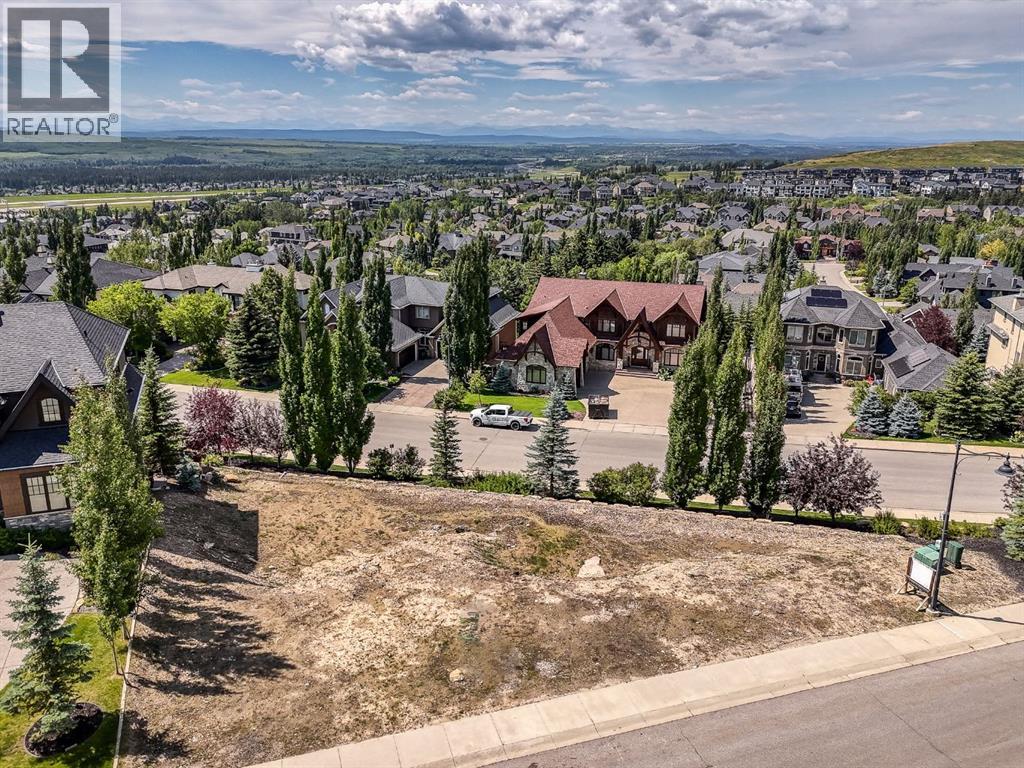 Property for Sale in 7695 Elkton Drive SW|Calgary, Alberta T3H3X3 5