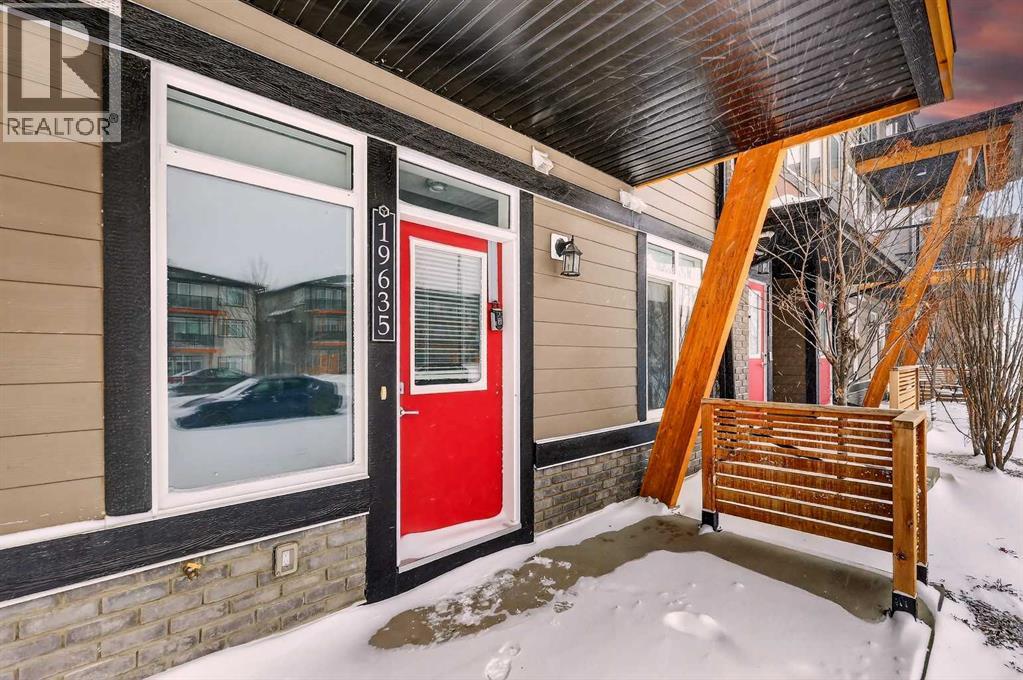 Row / Townhouse for Sale in 19635 45 Street SE|Calgary, Alberta T3M3A7 3