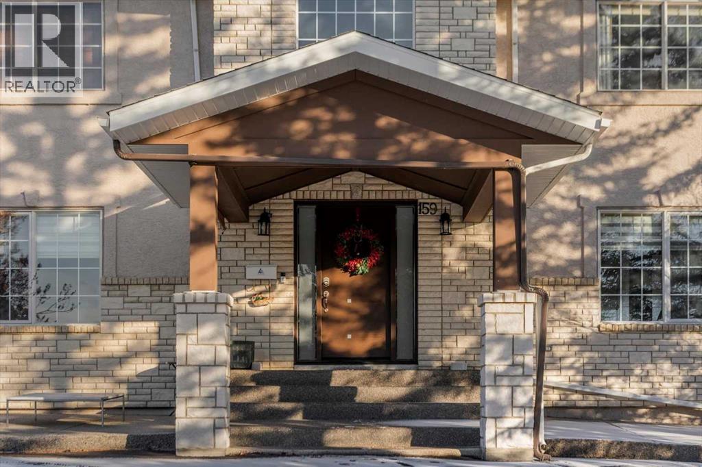 House for Sale in 159 Rosewood Drive SW|Rural Rocky View County, Alberta T3Z3K7 3