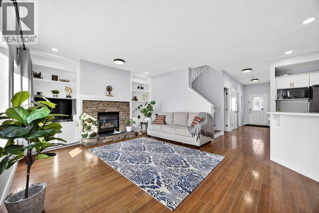 House for Sale in 162 Prestwick Landing SE|Calgary, Alberta T2Z3S3 4