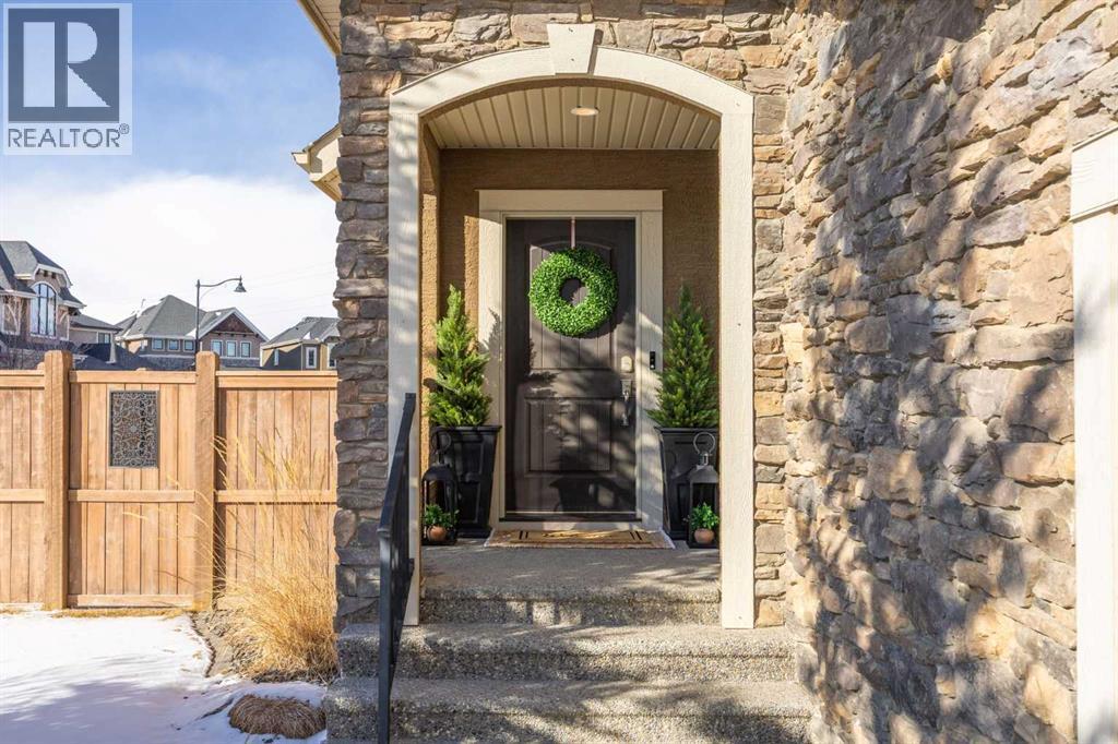 House for Sale in 36 Ascot Rise SW|Calgary, Alberta T3H0V1 3