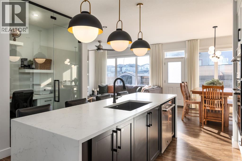 House for Sale in 539 Savanna Landing NE|Calgary, Alberta T3J2L1 5