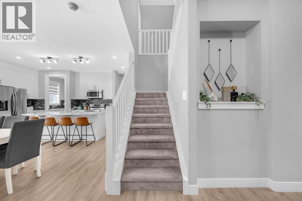 House for Sale in 155 Carringham Way NW|Calgary, Alberta T4B3P5 4