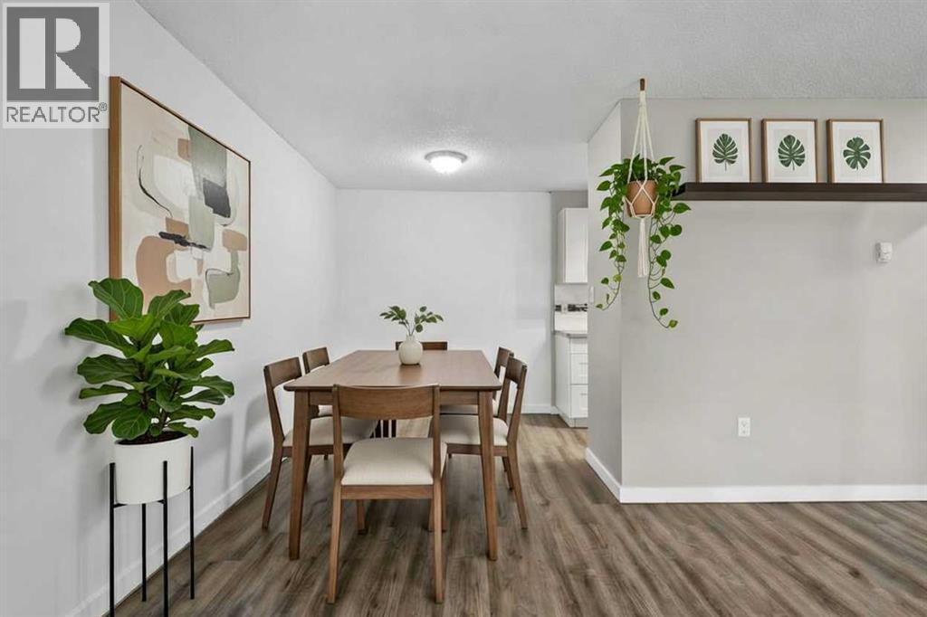 Apartment for Sale in 110, 816 89 Avenue SW|Calgary, Alberta T2V4N8 3