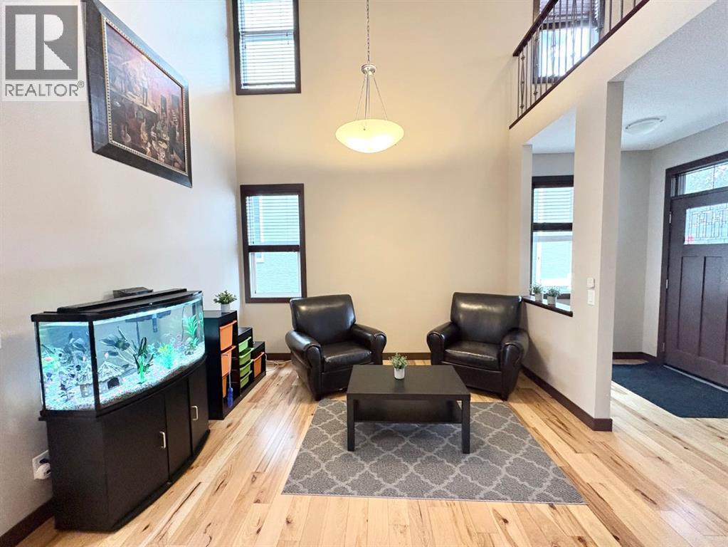 House for Sale in 26 Mahogany Green SE|Calgary, Alberta T3M0T3 5