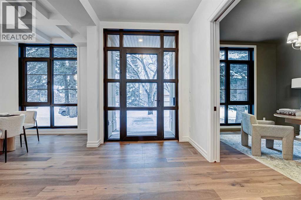 House for Sale in 3207 Alfege Street SW|Calgary, Alberta T2T3S4 3