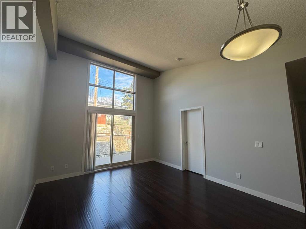 Apartment for Sale in 528, 4303 1 Street NE|Calgary, Alberta T2E7M3 4