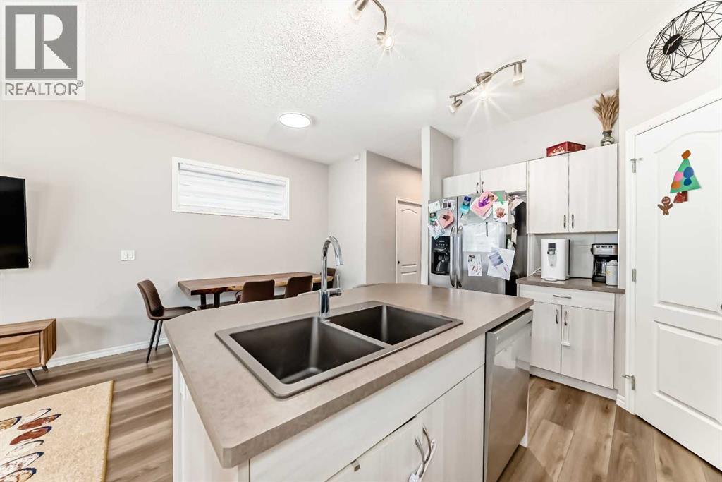 Duplex for Sale in 234 Legacy Mews SE|Calgary, Alberta T2X0W3 4