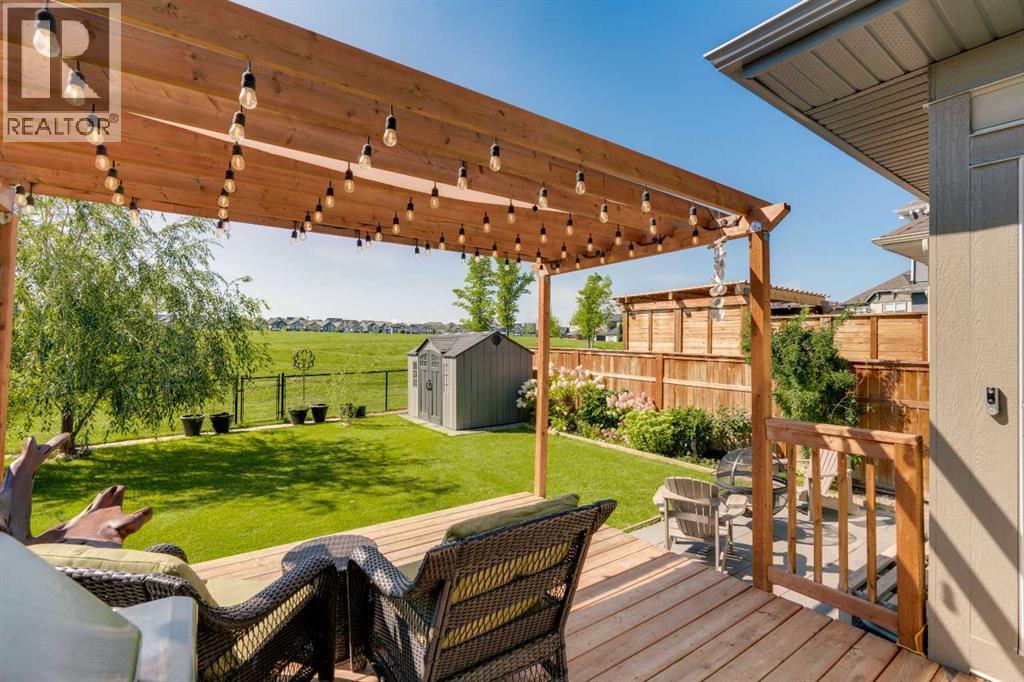 House for Sale in 29 Masters Terrace SE|Calgary, Alberta T3M2C1