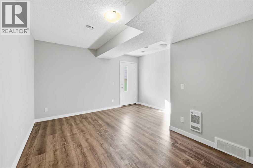 Row / Townhouse for Sale in 125, 301 Redstone Boulevard NE|Calgary, Alberta t3n1v7 4