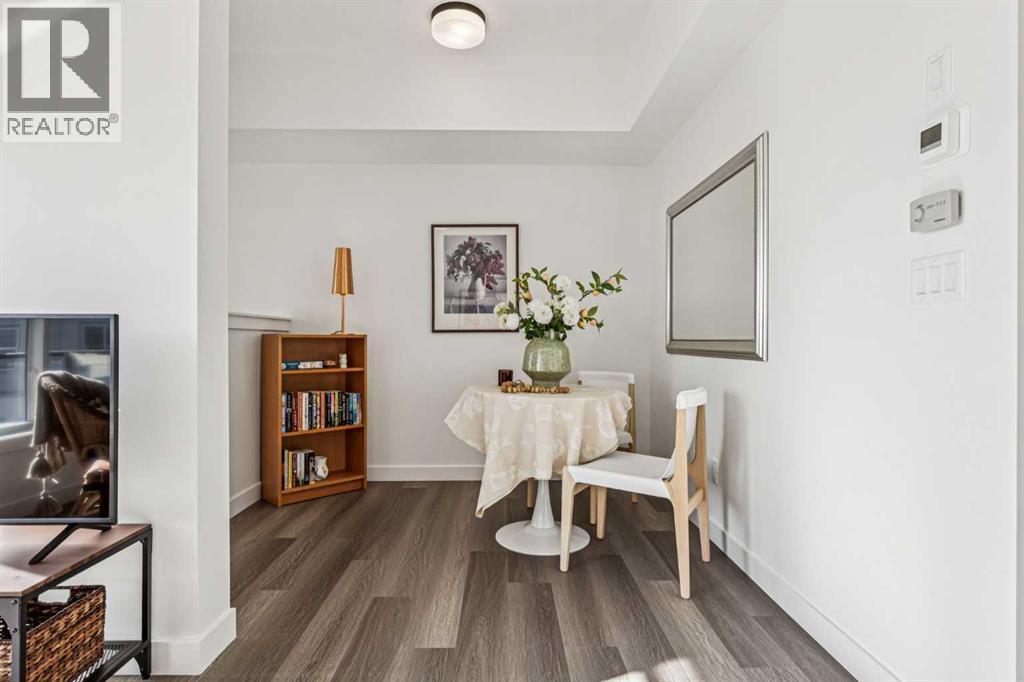 Row / Townhouse for Sale in 165, 2117 81 Street SW|Calgary, Alberta T3H6H5 4