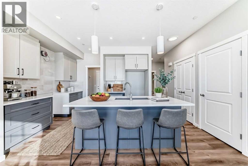 House for Sale in 148 Hotchkiss Common SE|Calgary, Alberta T3S0N8 2