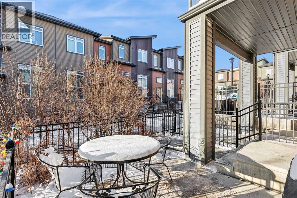 Row / Townhouse for Sale in 99 Sage Bluff Circle NW|Calgary, Alberta T3R1T5 4