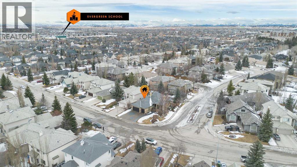 House for Sale in 1742 Evergreen Drive SW|Calgary, Alberta t2y3t8 5