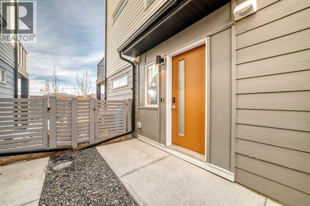 Row / Townhouse for Sale in 413 Skyview Ranch Circle NE|Calgary, Alberta T3N1Y8 4