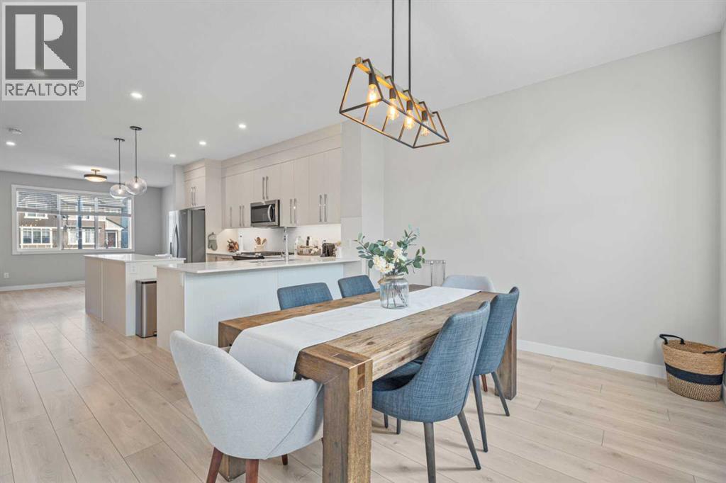 Duplex for Sale in 17 Creekstone Drive SW|Calgary, Alberta T2X4Y2